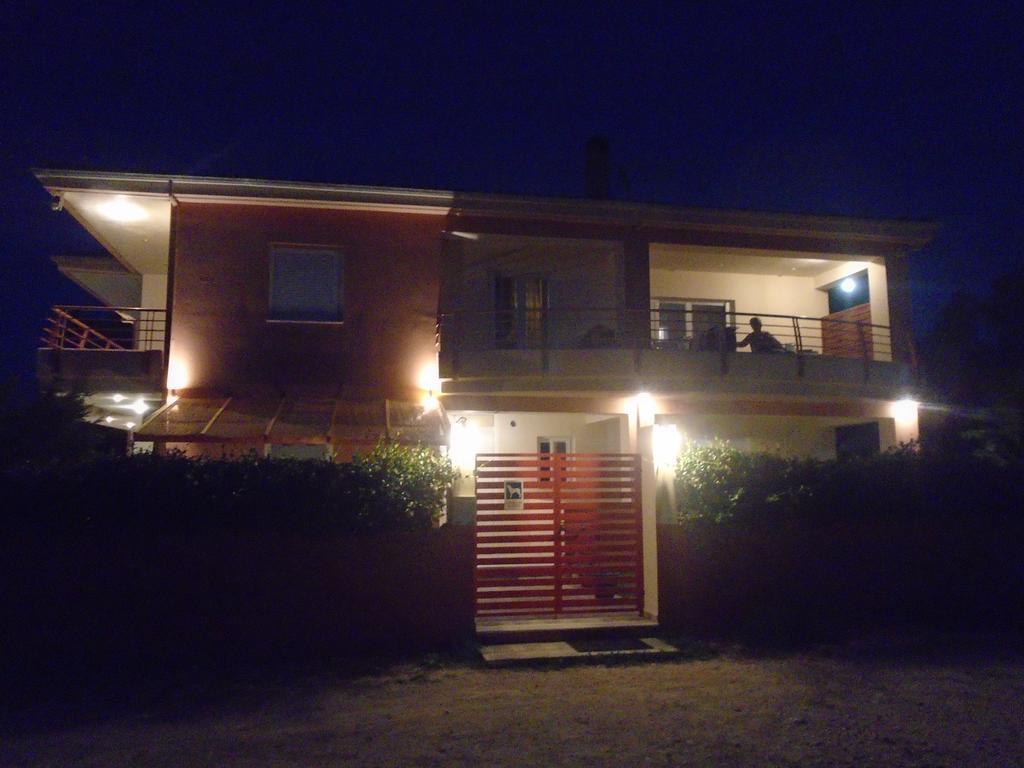Socrates Family Apartments Kalligoni Bagian luar foto