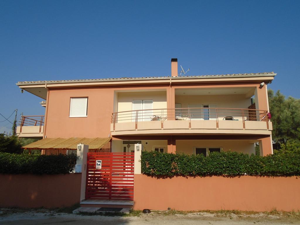 Socrates Family Apartments Kalligoni Bagian luar foto